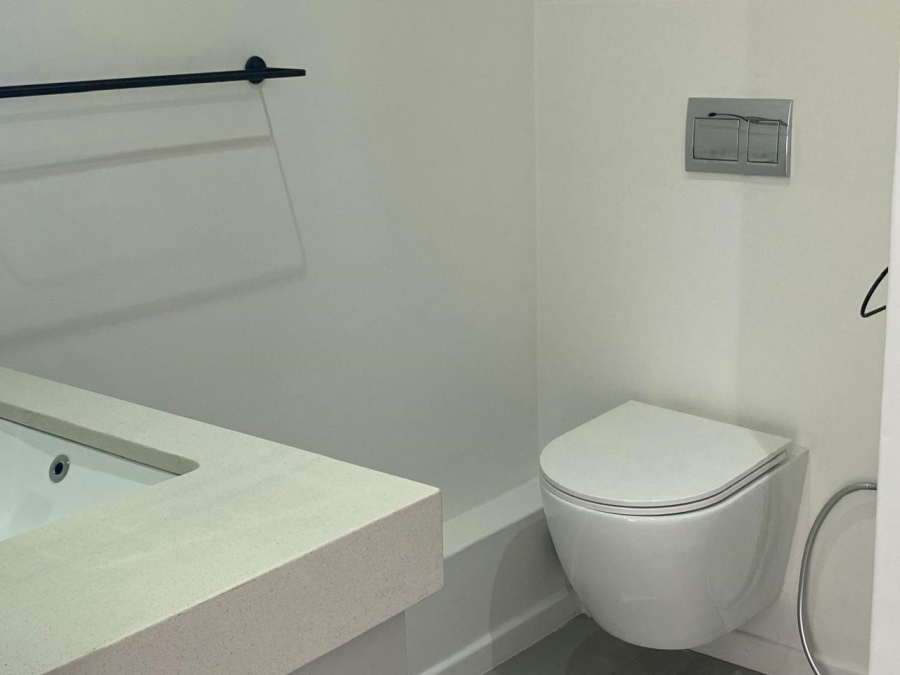 2 Bedroom Property for Sale in Claremont Western Cape